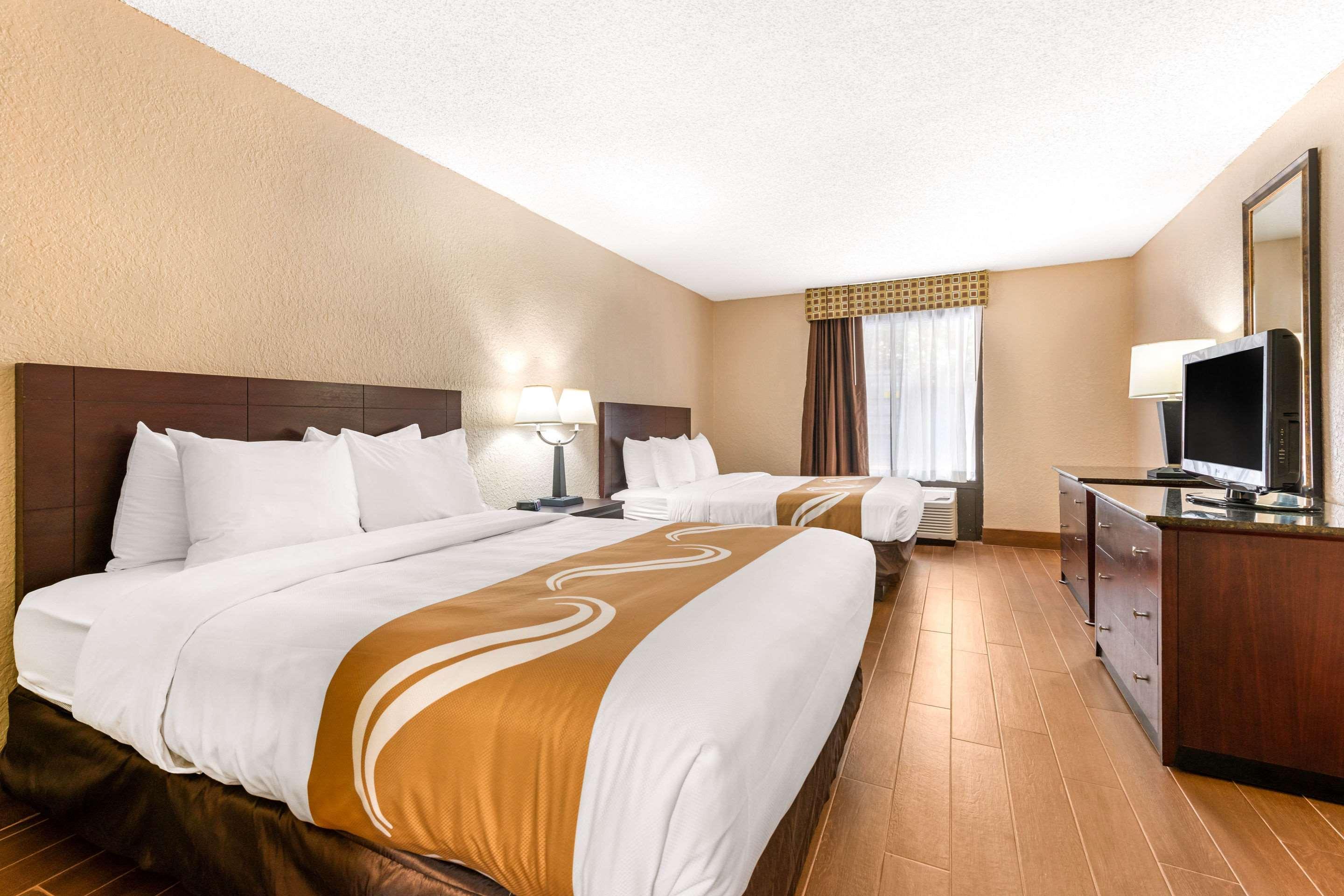 Quality Inn & Suites Orlando Airport Kültér fotó
