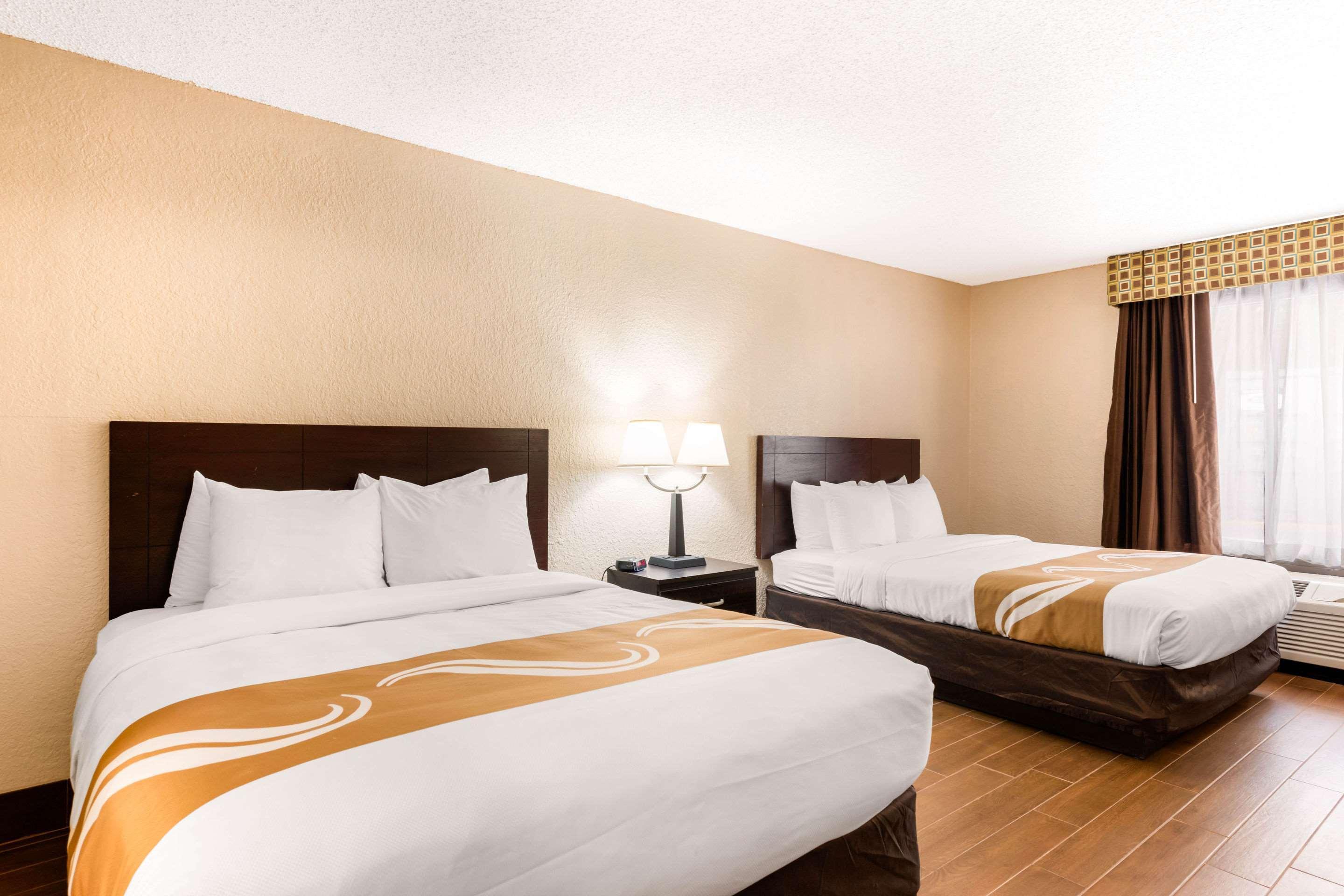 Quality Inn & Suites Orlando Airport Kültér fotó