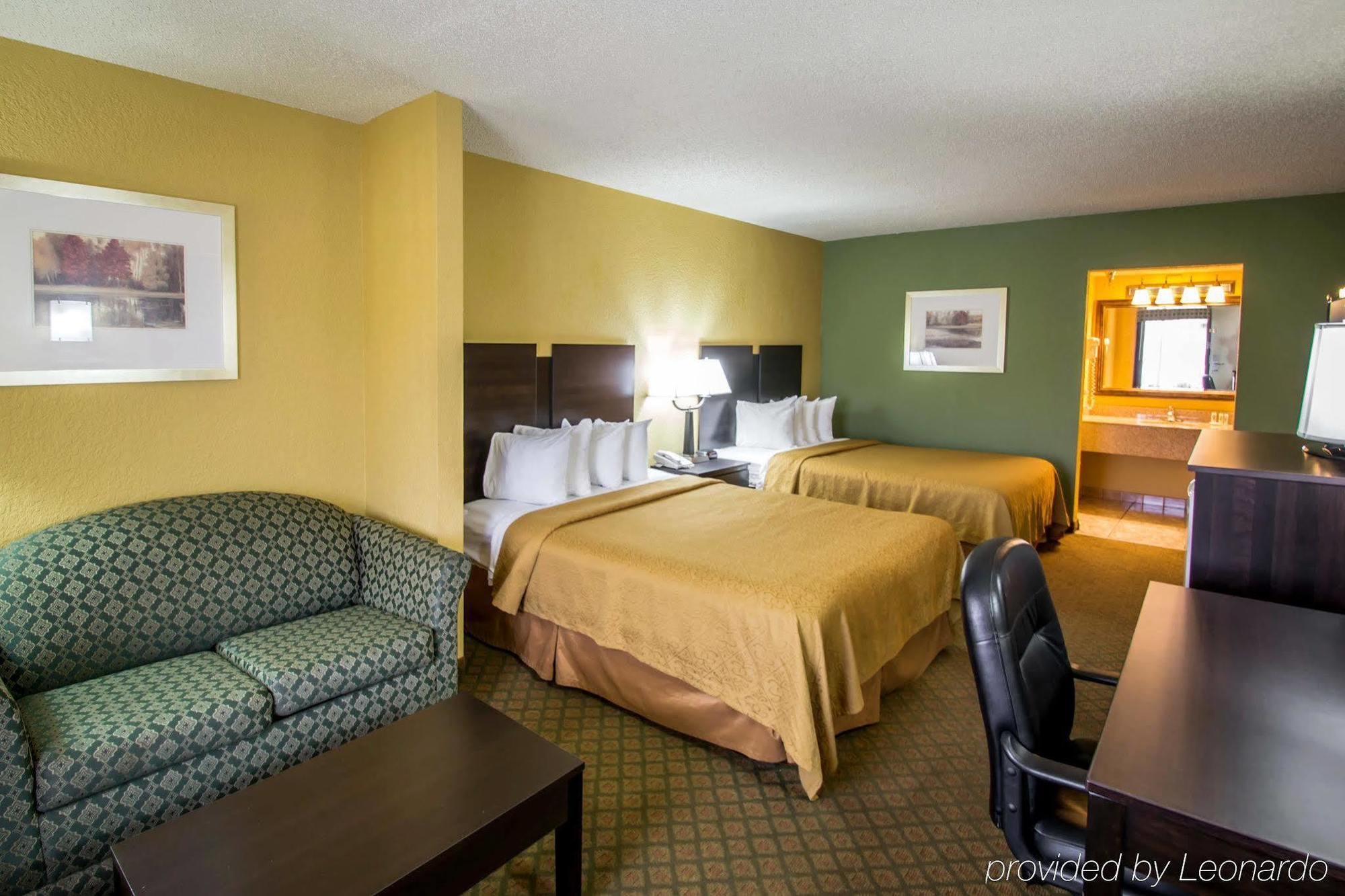 Quality Inn & Suites Orlando Airport Kültér fotó